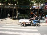Kríženec prívesného vozíka s motocyklom, 21.9.2012, Tirana © Marek L.Guspan