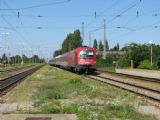 21.08.2010 - Hohenau an der March: 1216.240-2 projíždí v čele EC 77 ''Antonín Dvořák'' Praha hl.n. - Wiener Neustadt Hbf © PhDr. Zbyněk Zlinský