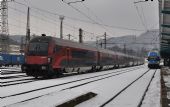 21.02.2013 - Česká Třebová: setkání Railjetu s jednotkou 471.067 na osobním vlaku 5008 do Pardubic © Pavel Stejskal