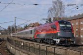 13.04.2013 - Česká Třebová: lokomotiva ÖBB 1216.229 v nátěru Railjet vjíždí do stanice v čele EC 279 Gustav Klimt do Grazu © Pavel Stejskal