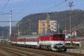 18.04.2013 - Zvolen osobná stanica, 757.005-4, R 821 Horehronec © Tomáš Ságner