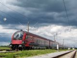 22.05.2013 - ZC VUZ Velim: ''ÖBB railjet'' se strojem 1216.229-5 na postrku se chystá k vjezdu na okruh © Karel Furiš