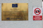 22.05.2013 - ZC VUZ Velim: tabule na rohu ''výpravní budovy'' a zákaz dnes neplatný © PhDr. Zbyněk Zlinský