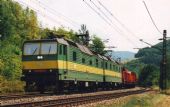 131 066-3/065-5 s nákladným vlakom., Ružín, 23.07.2003, © Ondrej Krajňák