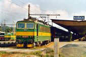 163 244-7 v čele R 420 Excelsior, Košice, 21.07.2003, © Jiří Škalda