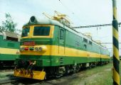 125 803-7/804-5 pred halou, 09.07.1999,  Haniska pri Košiciach - ŠRT,  ©  Ondrej Krajňák