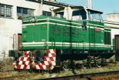 710 008-4 za halou opráv, 11.11.2003,  Haniska pri Košiciach - ŠRT,  ©  Ondrej Krajňák