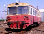 810 802-9 v depe, 22.03.2009,  Haniska pri Košiciach - ŠRT,  ©  Ondrej Krajňák