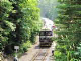 06.07.2013 - Harrachov: T 435.0111 na postrku ''horní části'' Os 35581 ''Zubačka'' 2013/25481 z Kořenova © Karel Furiš