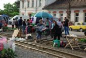 Medzitým stolčeky na druhý bok, Vinohradiv, 9.5.2013 © Kamil Korecz