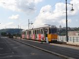 Budapest, dočasná konečná u parlamentu, tramvaj typu KCSV-7, 30.6.2013 ©Jiří Mazal