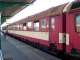 06.09.2004 - Hradec Králové hl.n.: přípojný vůz 053.060-0 na R 683 Liberec - Pardubice © PhDr. Zbyněk Zlinský