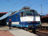 06.09.2004 - Pardubice hl.n.: ''krysa'' 350.018-8 ZSSK v čele EC 79 ''Csárdás'' Praha hl.n. - Budapest-Nyugati pu © PhDr. Zbyněk Zlinský