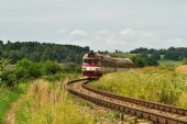 25.07.2013 - Zastávka Trutnov-Volanov: 854.019/80-29.204, Sp 1805 © Jiří Řechka