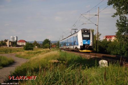 11.08.2013 - úsek Olomouc hl.n. - Olomouc-Nové Sady: 640.002, Os3824 © Radek Hořínek