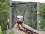 13.08.2013 - Motorový vůz řady 5047 na viaduktu poblíž zastávky Rosenburg © Marek Topič