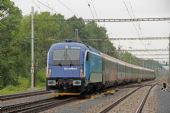 18.09.2013 - Břeclav: 1216 235-2 se z Brna vrací na postrku EC 173 ''Vindobona'' Hamburg-Altona - Villach Hbf © Milan Vojtek