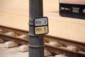 Alicante/Alacant: typizovaný hektometrovník kolejových systémů provozovaných FGV- zastávka Sangueta se nachází 2,9 km od začátku trati	16.4.2013	 © 	Lukáš Uhlíř