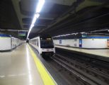 Madrid: jednotka metra série 8000 opoští stanici Getafe Central na okružní lince 12 proti směru hodinových ručiček	18.4.2013	 © 	Jan Přikryl