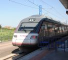 Toledo: vysokorychlostní jednotka řady 104 RENFE stojí s vlakem kategorie Avant do Madridu u ''hlavního'' nástupiště	18.4.2013	 © 	Lukáš Uhlíř