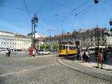 Lisabon: kontrast historické tramvaje z 30. let a nízkopodlažní tramvaje Siemens z let 90. na konečné Praça Figueira	20.4.2013	 © 	Jan Přikryl