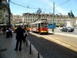 Lisabon: setkání rekonstruovaných historických tramvají ''remodelados'' na konečné linek 12E a 15 Praça Figueira	20.4.2013	 © 	Jan Přikryl