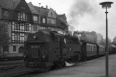 Lokomotiva 99.7238 na vlaku do Wernigerode připraven k odjezdu ve stanici Nordhausen dne 6.5.1987 © Pavel Stejskal