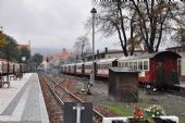 Pohled na nádraží Wernigerode dne 10.10.2013. Vzadu v mracích se schovává nejvyšší hora Brocken © Pavel Stejskal