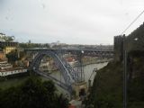 Porto: pohled na most Ponte Dom Luis a historické hradby v místě zlomu nivelety v polovině trasy lanovky Funicular dos Guindais	21.4.2013	 © 	Jan Přikryl