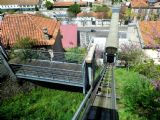 Coimbra: soukromá zastávka v polovině trasy lanovky Elevador do Mercado, umožňující jediný vstup na soukromý pozemek	22.4.2013	 © 	Jan Přikryl