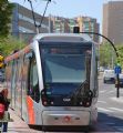 Zaragoza: detail tramvaje typu Urbos 3 od CAF z roku 2011 v zastávce Emperador Carlos V směrem na konečnou Mago de Oz	24.4.2013	 © 	Lukáš Uhlíř