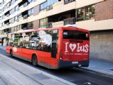 Zaragoza: typický městský autobus typu Irisbus/Castrosua projíždí po bulváru Paseo de Fernando el Católico 	24.4.2013	 © 	Lukáš Uhlíř