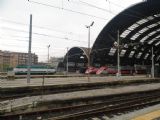 Milano: celkový pohled na kolejiště pod halou nádraží Centrale, dominantní je dvojice jednotek řady ETR 500 Trenitalie	26.4.2013	 © 	Jan Přikryl