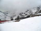 Zasněžený hlavní hřeben Alp v blízkosti stanice Alp Grüm na Berninabahn	26.4.2013	 © 	Jan Přikryl