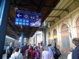 Novotou vonící informační tabule o návaznosti na MHD v hale nádraží Budapest-Keleti	27.4.2013	 © 	Jan Přikryl