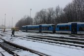 13.12.2013 - Tanvald: 840.004-6 + 840.012-9 přijíždí jako Os 16223 Liberec - Harrachov, vzadu 814.192-1/914.192-0 © PhDr. Zbyněk Zlinský