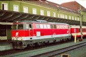 25.10.1994 - Villach Hbf: 2043.075-7 ÖBB © Václav Vyskočil