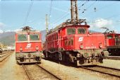 25.10.1994 - Villach Westbf: 1020.017-8 ÖBB, 1044.050-1 ÖBB © Václav Vyskočil