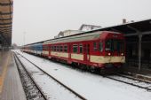 24.01.2014 - Liberec: 843.015-9 v čele R 1267 Liberec - Pardubice hl.n., na postrku 843.009-2 © PhDr. Zbyněk Zlinský