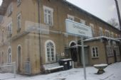 24.01.2014 - Großschönau (Sachs): bývalá výpravní budova je v majetku obce (foto z Os 20919) © PhDr. Zbyněk Zlinský