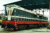 13.08.1999 - Haniska pri Košiciach: 721.802-7 a 801-9 v depe © Ondrej Krajňák