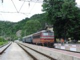 08.05.2012 - Veliko Tarnovo, osobní vlak 40103 Ruse - Stara Zagora © Martin Žabka