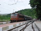 08.05.2012 - Veliko Tarnovo, osobní vlak 40103 Ruse - Stara Zagora © Martin Žabka