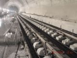 Január 2013 - Projekt NGR, tunel WuZhiShan, montáž zvršku © F.Smatana