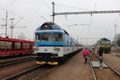 22.02.2014 - Týniště n.O.: 854.019-7 + 20-29 216-9 + 80-29 204-2 přijíždí jako Sp 1948 Letohrad - Hradec Králové © PhDr. Zbyněk Zlinský