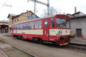 22.02.2014 - Týniště n.O.: odstavený vůz 810.541-3 © PhDr. Zbyněk Zlinský