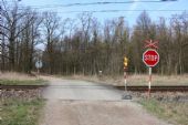 22.03.2014 - úsek Stéblová - Čeperka: přejezd P5359 na cyklotrase č. 4039 Vysoká nad Labem - Přelouč © PhDr. Zbyněk Zlinský