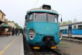 26.04.2014 - Milovice: 451.025-1/451.026-9 už jako Os 25618 Milovice - Lysá n.L., vpravo 451.095-4/451.096-2 © PhDr. Zbyněk Zlinský