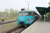 26.04.2014 - Milovice: 451.025-1/451.026-9 odjíždí jako Os 25618 Milovice - Lysá n.L. © PhDr. Zbyněk Zlinský