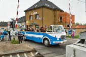 26.04.2014 - Milovice: Zbyněk a historický autobus Š 706 RTO Cabrio na lince 432 k parku Mirakulum © Jiří Řechka